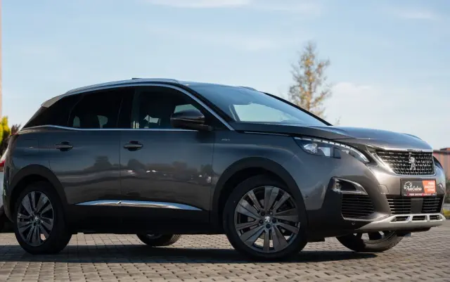 PEUGEOT 3008 1.6 PureTech Hybrid4 PHEV GT Pack S&S EAT8