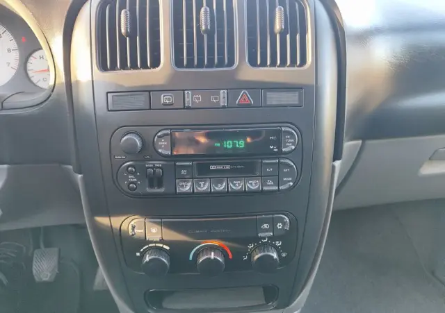 CHRYSLER Grand Voyager 2.4 Classic