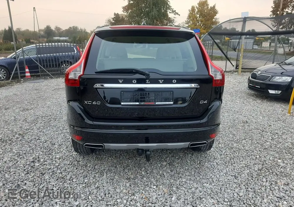 VOLVO XC 60 D4 Momentum