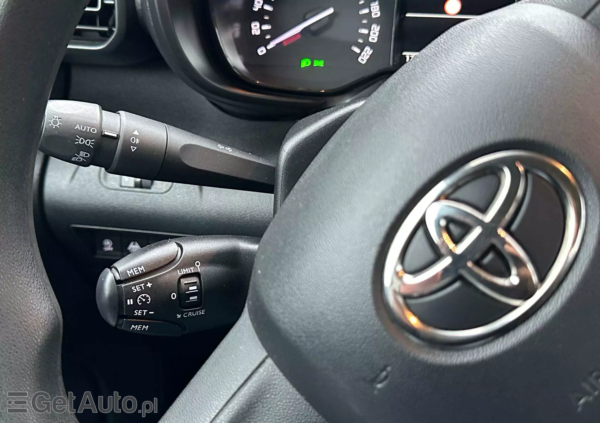 TOYOTA Proace City Verso 1.5 D-4D Business