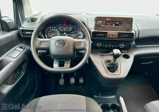 TOYOTA Proace City Verso 1.5 D-4D Business