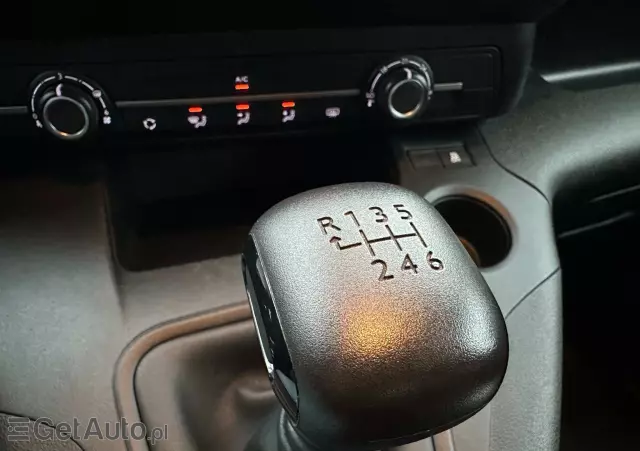 TOYOTA Proace City Verso 1.5 D-4D Business