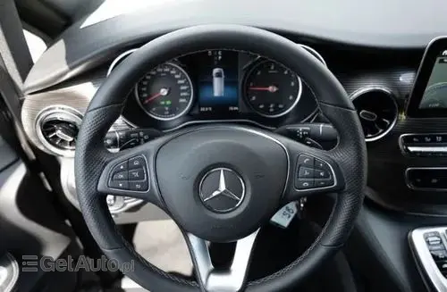 MERCEDES-BENZ Klasa V 