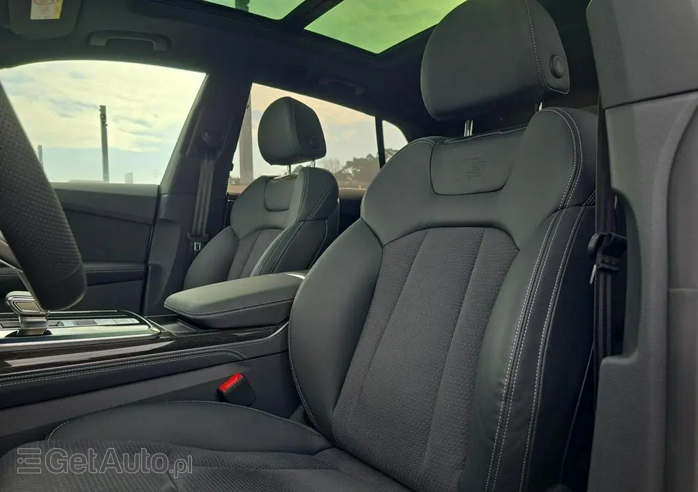 AUDI Q8 50 TDI quattro tiptronic