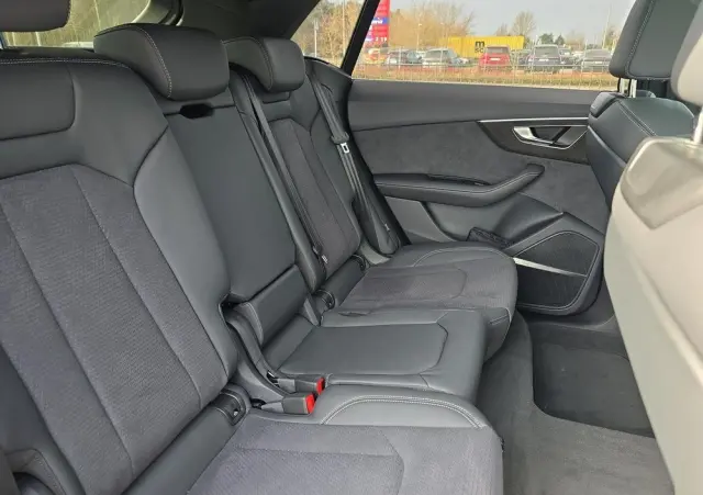 AUDI Q8 50 TDI quattro tiptronic