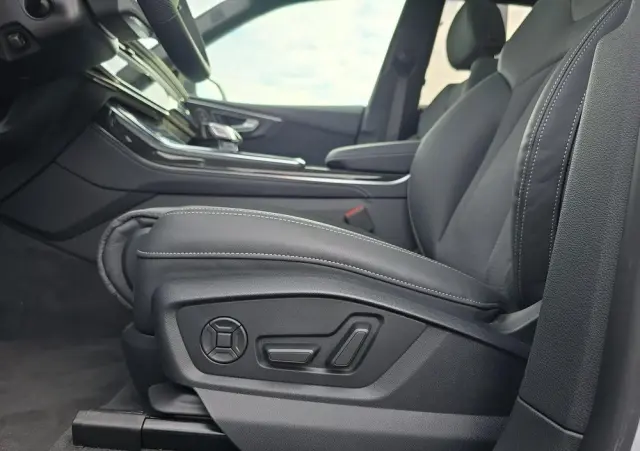 AUDI Q8 50 TDI quattro tiptronic