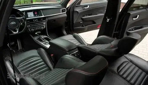 KIA Optima 