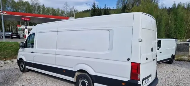VOLKSWAGEN Crafter 