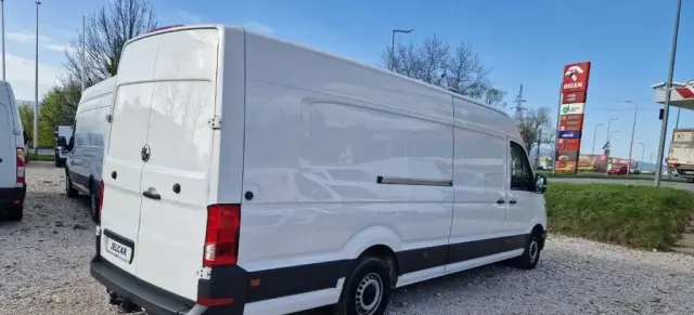 VOLKSWAGEN Crafter 