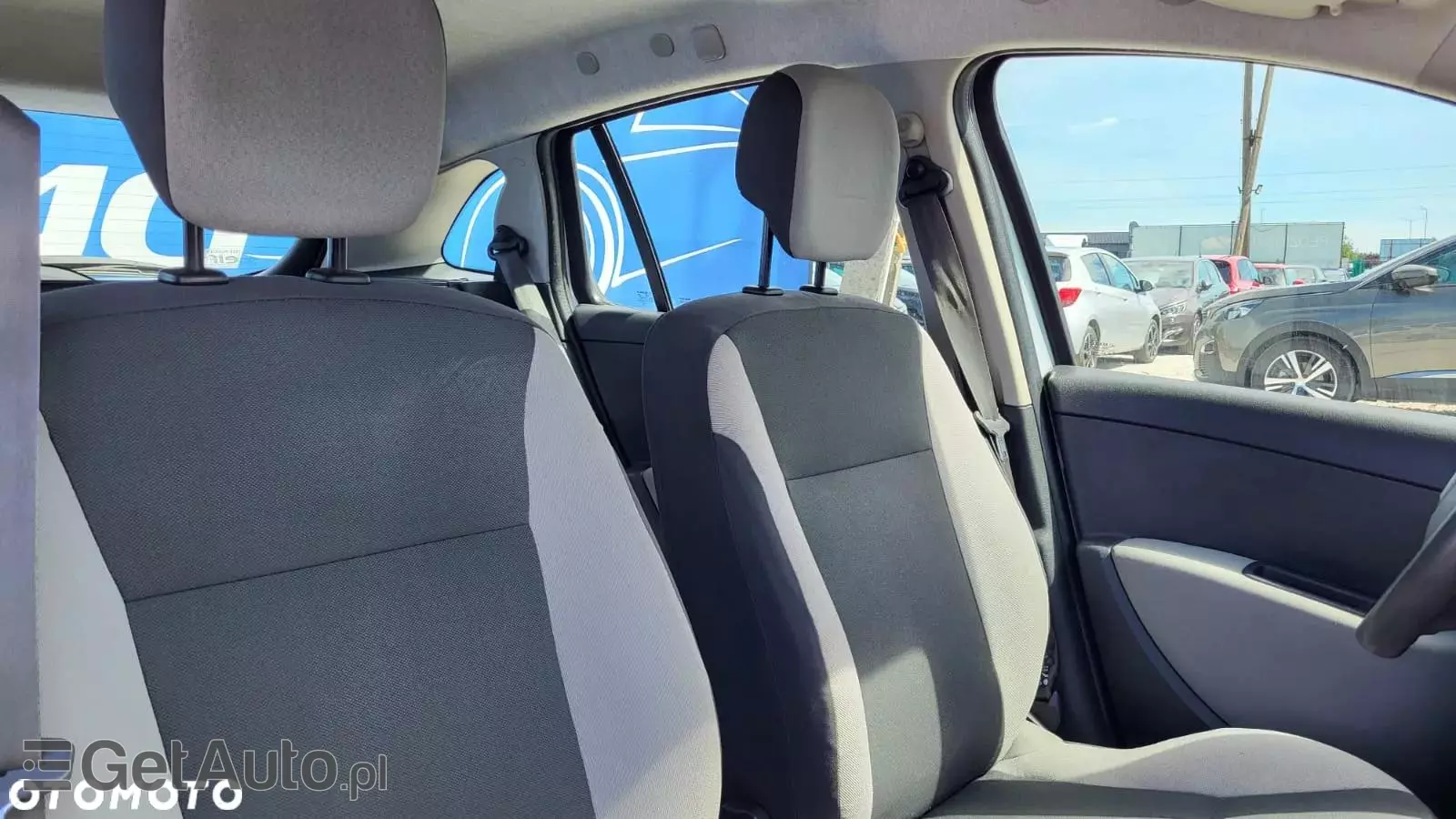 RENAULT Clio 1.2 16V 75 Collection