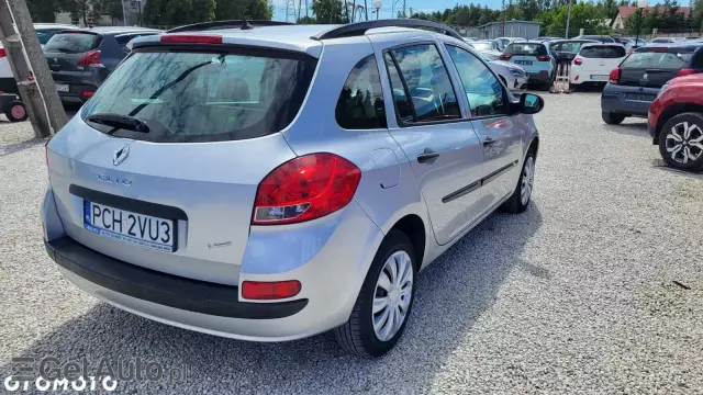 RENAULT Clio 1.2 16V 75 Collection