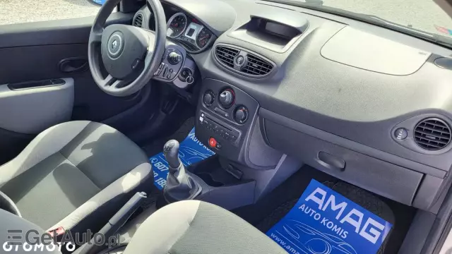 RENAULT Clio 1.2 16V 75 Collection