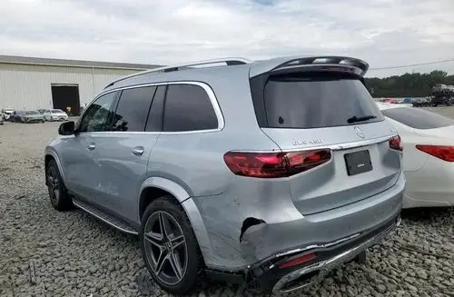 MERCEDES-BENZ GLS 
