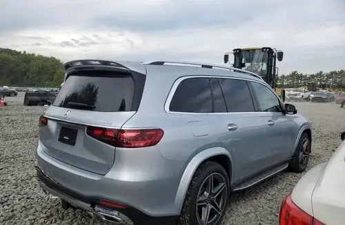 MERCEDES-BENZ GLS 