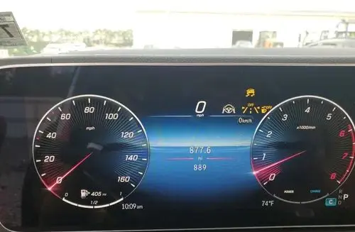 MERCEDES-BENZ GLS 