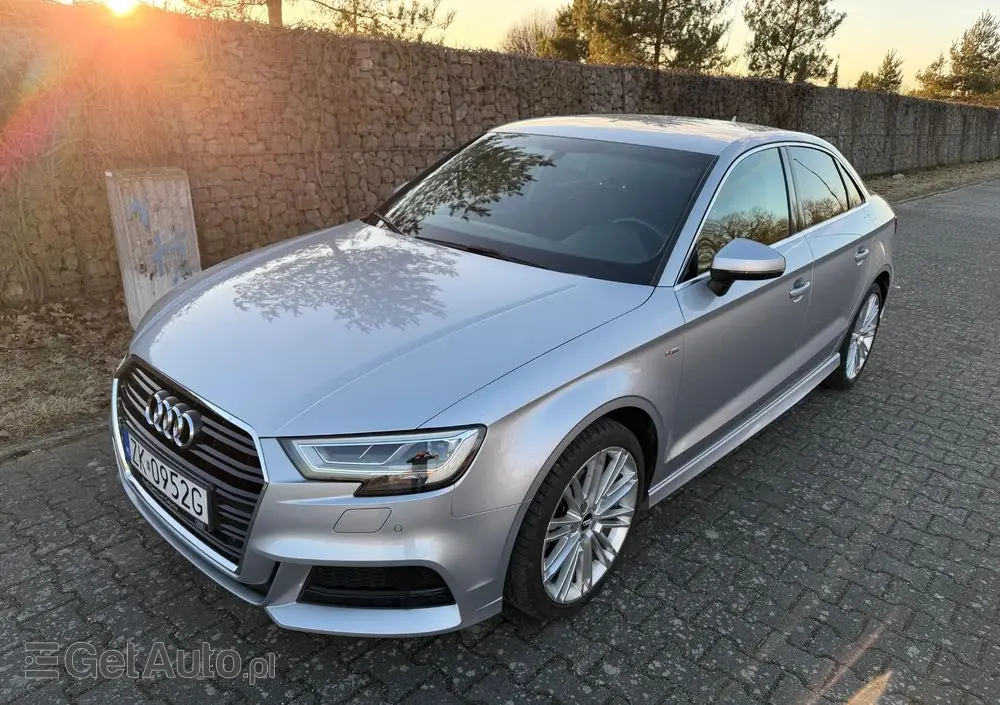 AUDI A3 Limousine 1.5 TFSI Sport S tronic