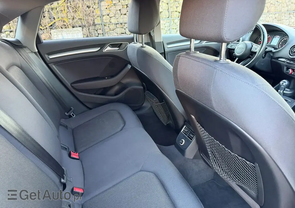AUDI A3 Limousine 1.5 TFSI Sport S tronic