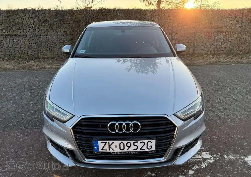 AUDI A3 Limousine 1.5 TFSI Sport S tronic