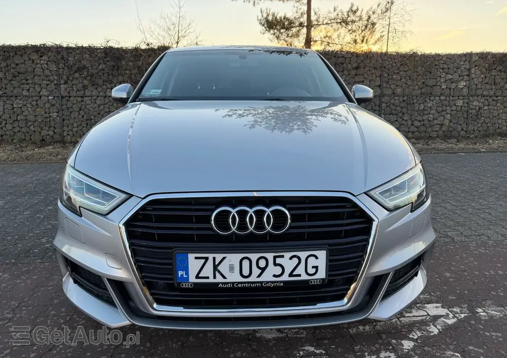 AUDI A3 Limousine 1.5 TFSI Sport S tronic