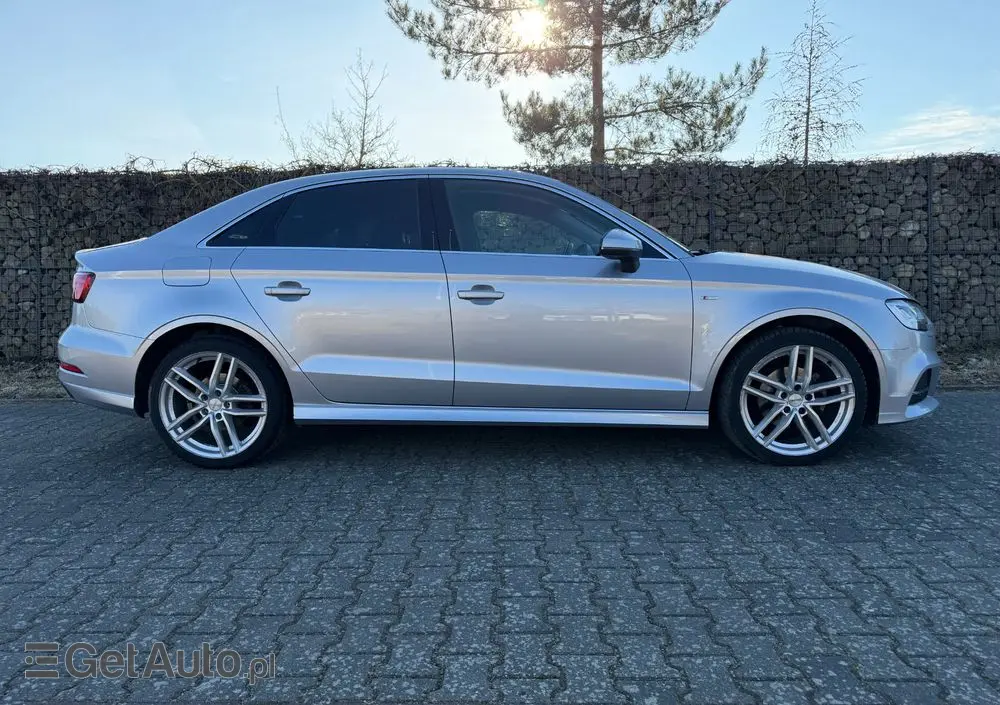 AUDI A3 Limousine 1.5 TFSI Sport S tronic