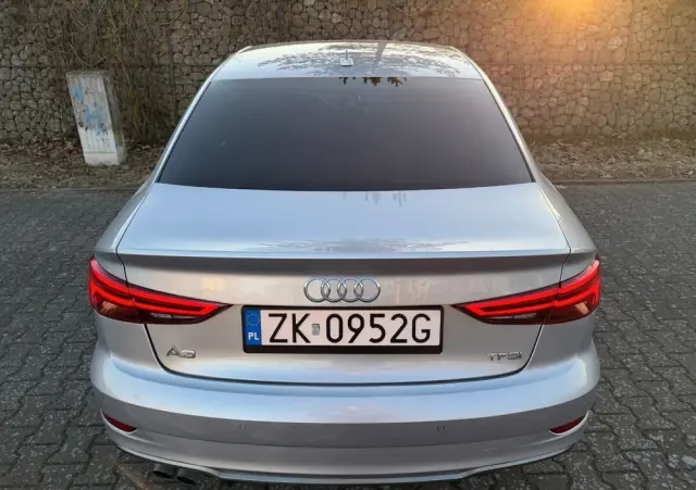 AUDI A3 Limousine 1.5 TFSI Sport S tronic