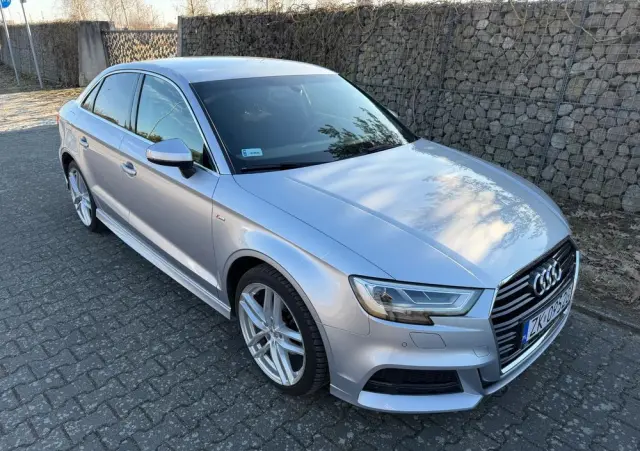 AUDI A3 Limousine 1.5 TFSI Sport S tronic