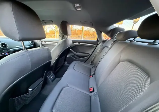 AUDI A3 Limousine 1.5 TFSI Sport S tronic