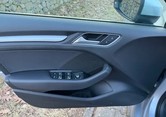 AUDI A3 Limousine 1.5 TFSI Sport S tronic