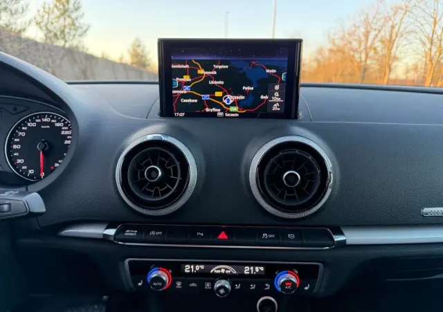 AUDI A3 Limousine 1.5 TFSI Sport S tronic