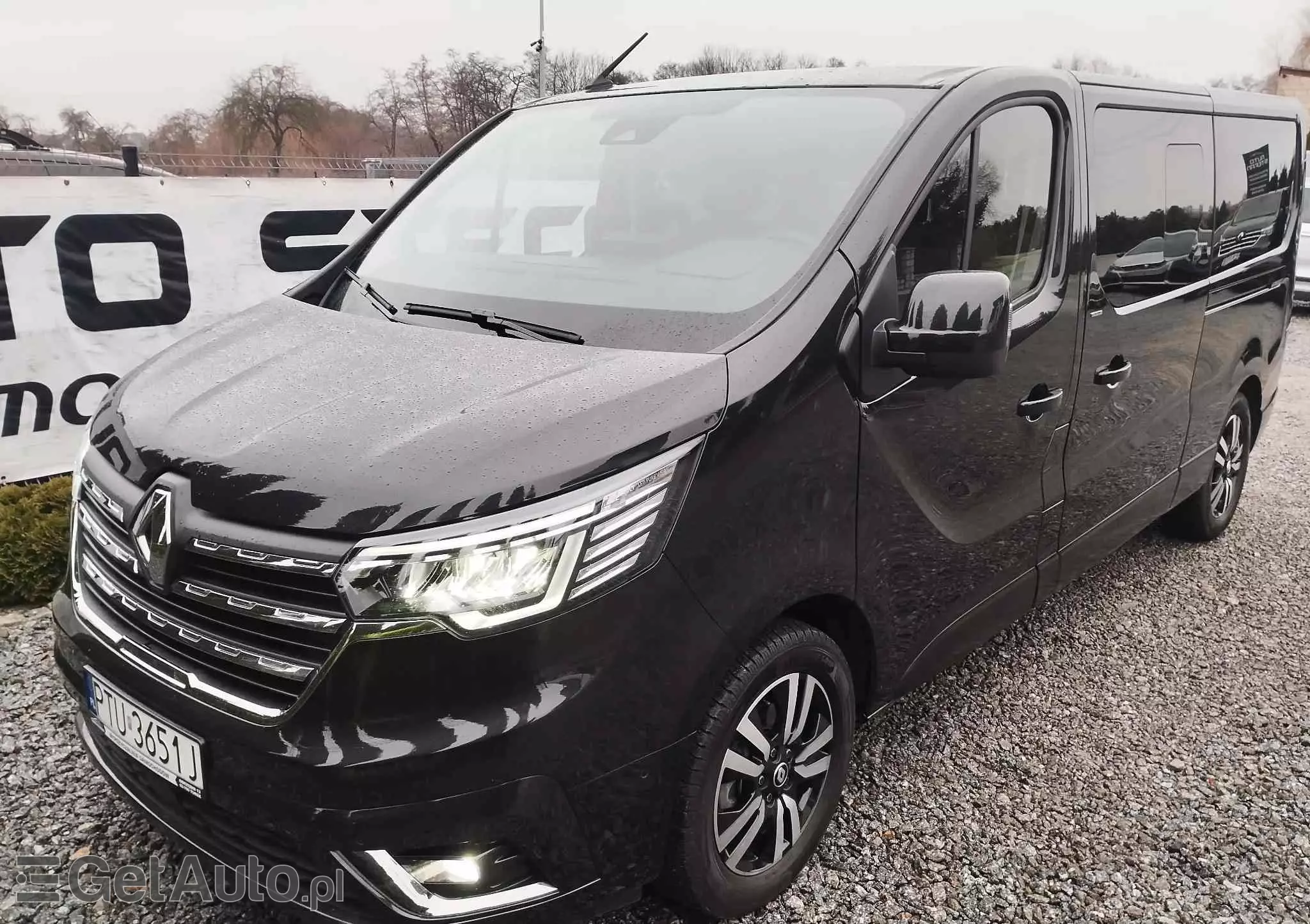 RENAULT Trafic SpaceClass 2.0 dCi EDC