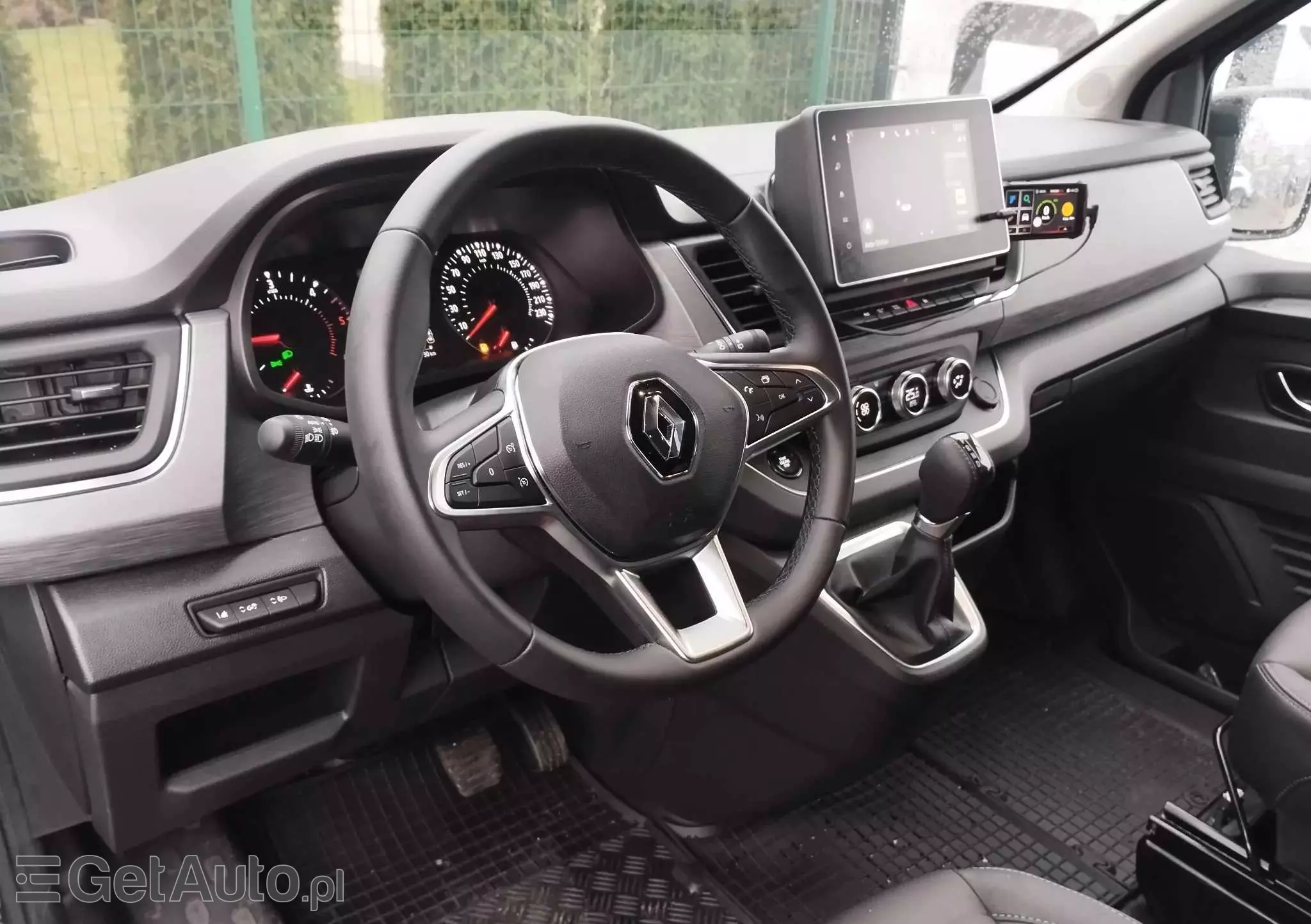 RENAULT Trafic SpaceClass 2.0 dCi EDC