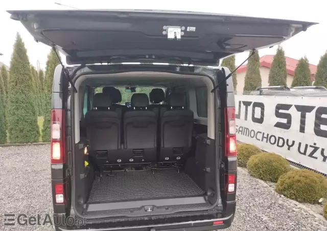 RENAULT Trafic SpaceClass 2.0 dCi EDC