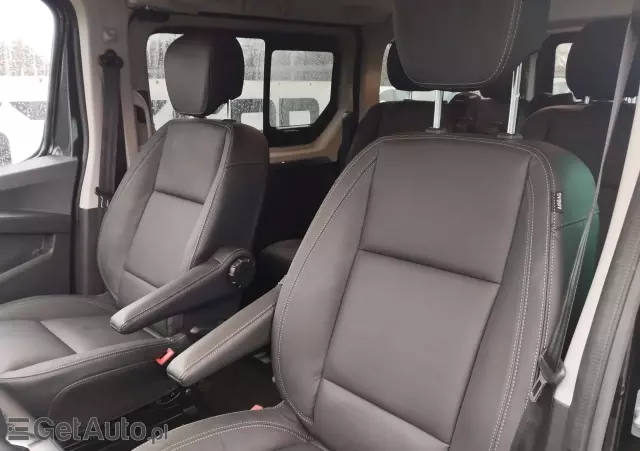 RENAULT Trafic SpaceClass 2.0 dCi EDC