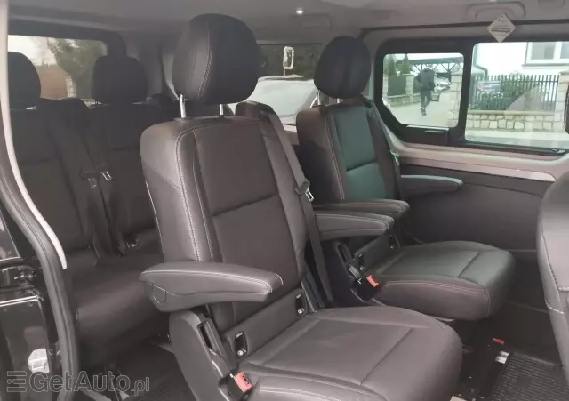 RENAULT Trafic SpaceClass 2.0 dCi EDC