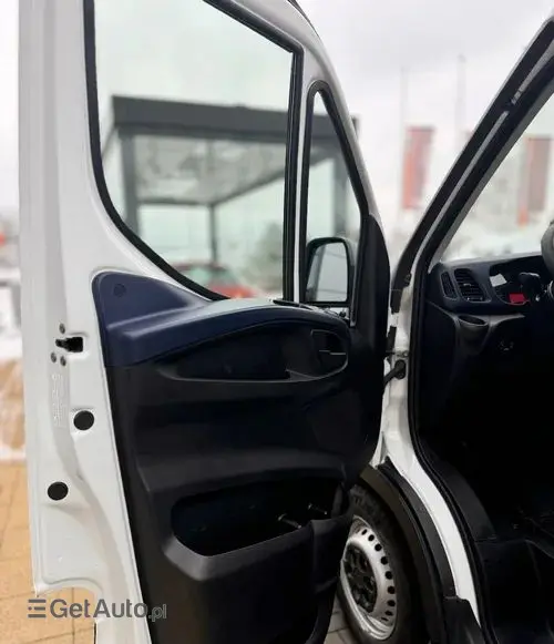 IVECO 35 Daily 