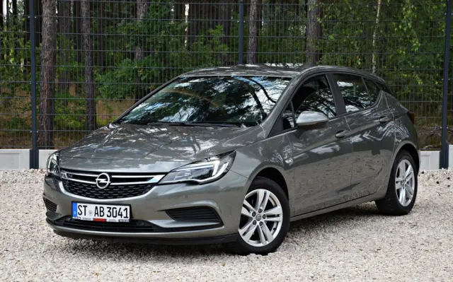 OPEL Astra 1.4 Turbo Dynamic