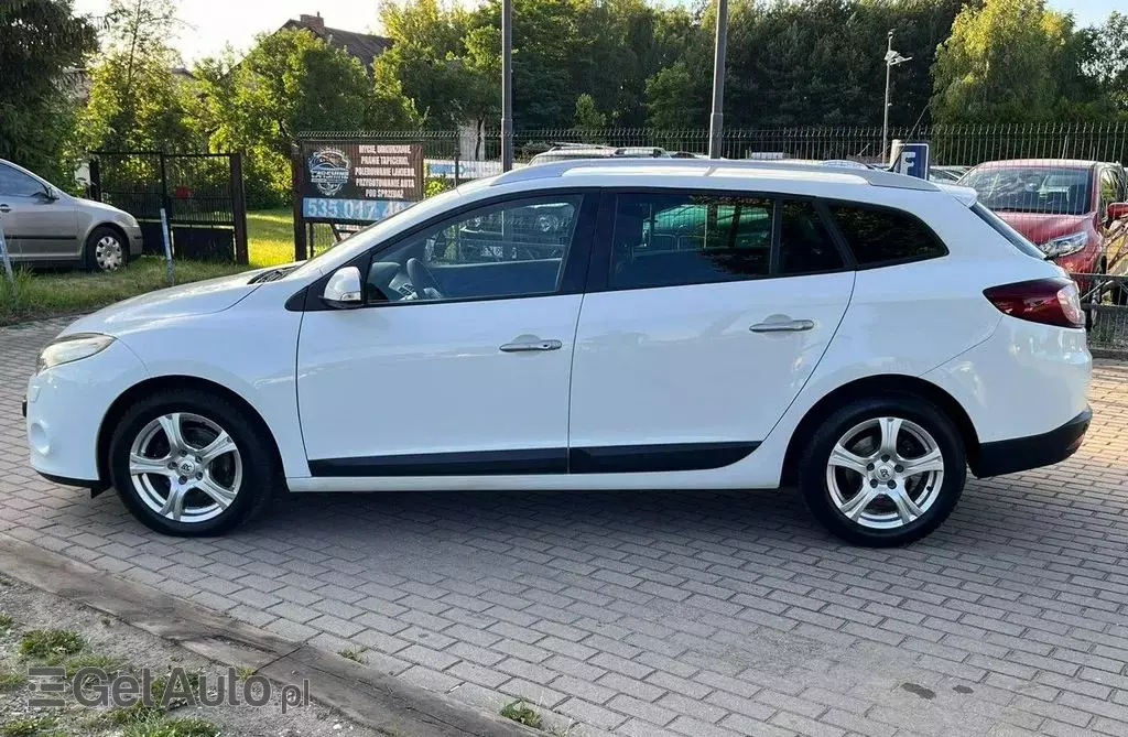 RENAULT Megane 