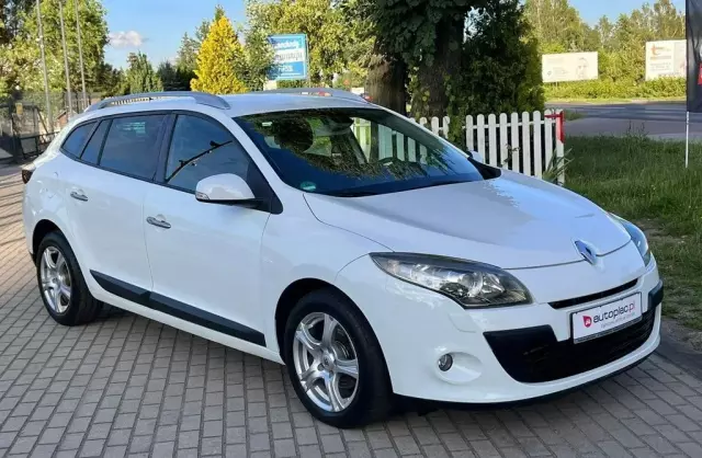 RENAULT Megane 