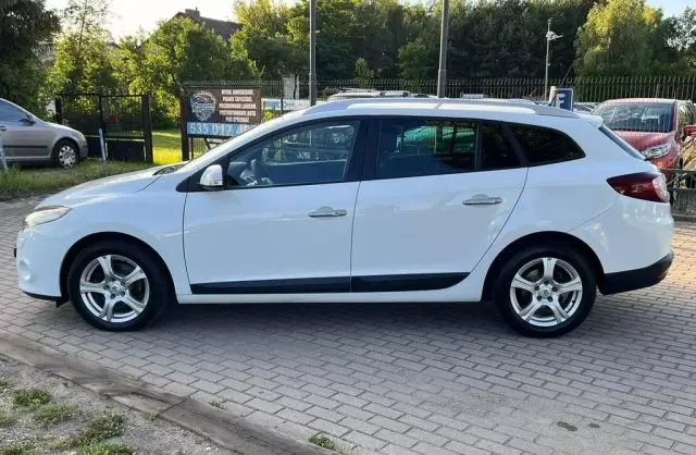 RENAULT Megane 