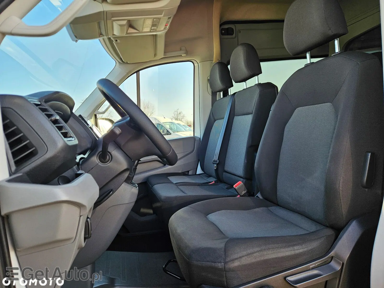 VOLKSWAGEN Crafter L