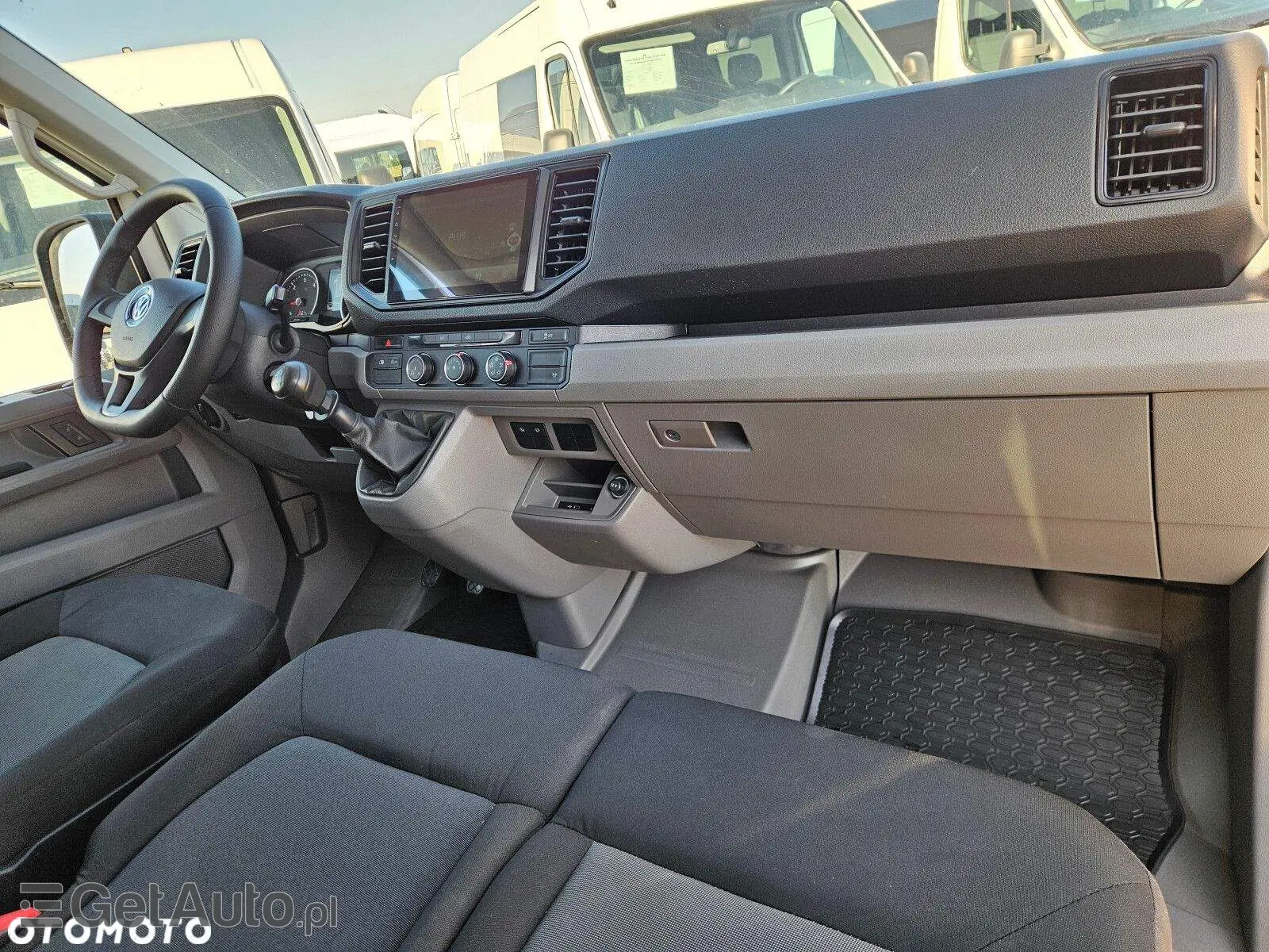 VOLKSWAGEN Crafter L