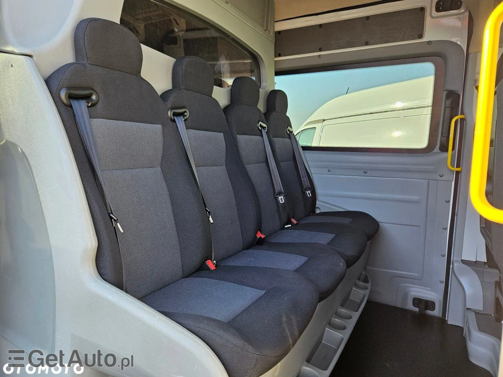 VOLKSWAGEN Crafter L