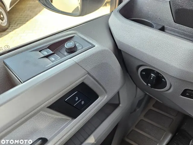 VOLKSWAGEN Crafter L