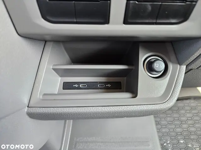 VOLKSWAGEN Crafter L