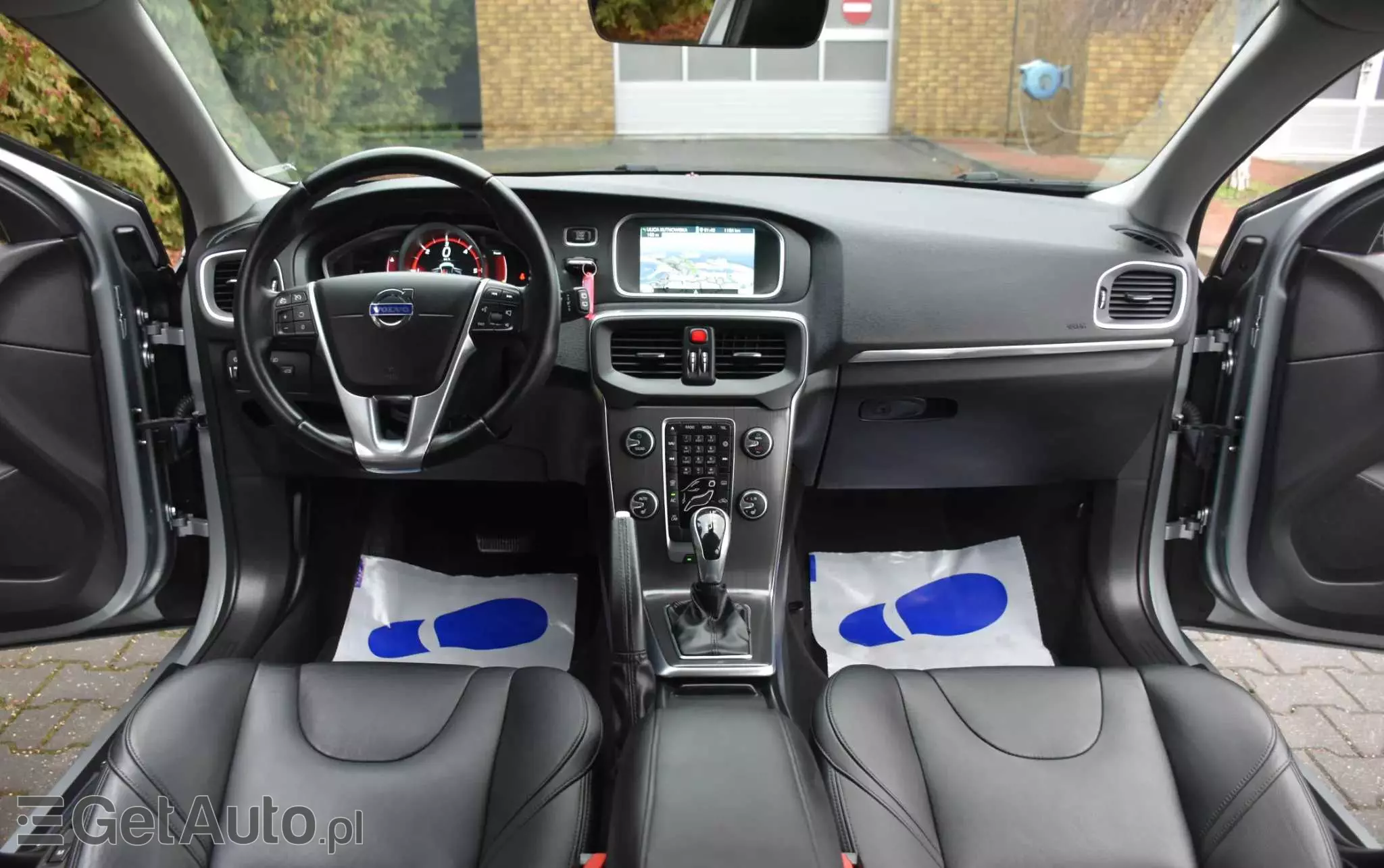 VOLVO V40 D2 Powershift Summum