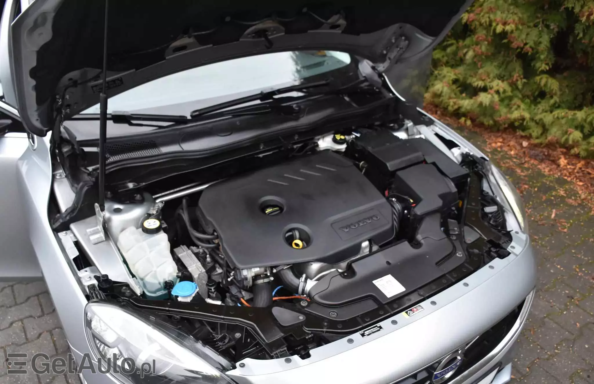 VOLVO V40 D2 Powershift Summum