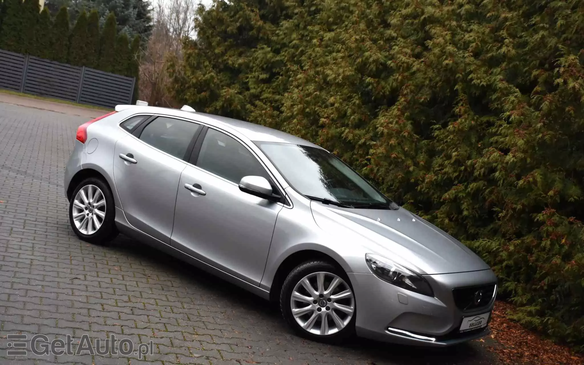 VOLVO V40 D2 Powershift Summum