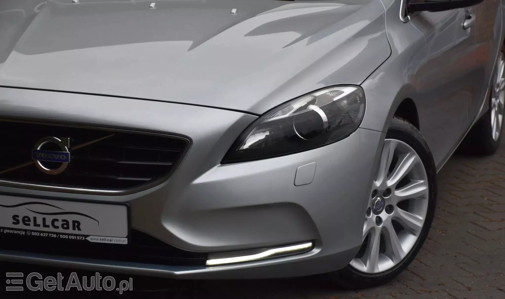 VOLVO V40 D2 Powershift Summum