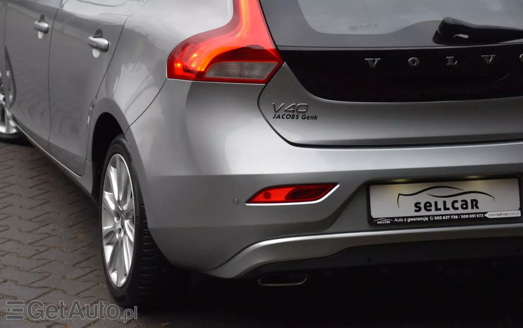 VOLVO V40 D2 Powershift Summum