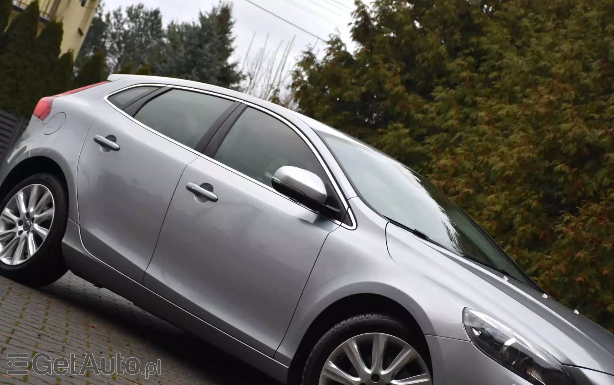 VOLVO V40 D2 Powershift Summum